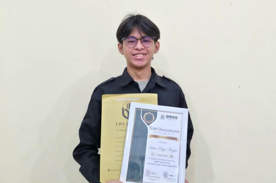 FLDP Best English Student Award – Faculty of Sharia